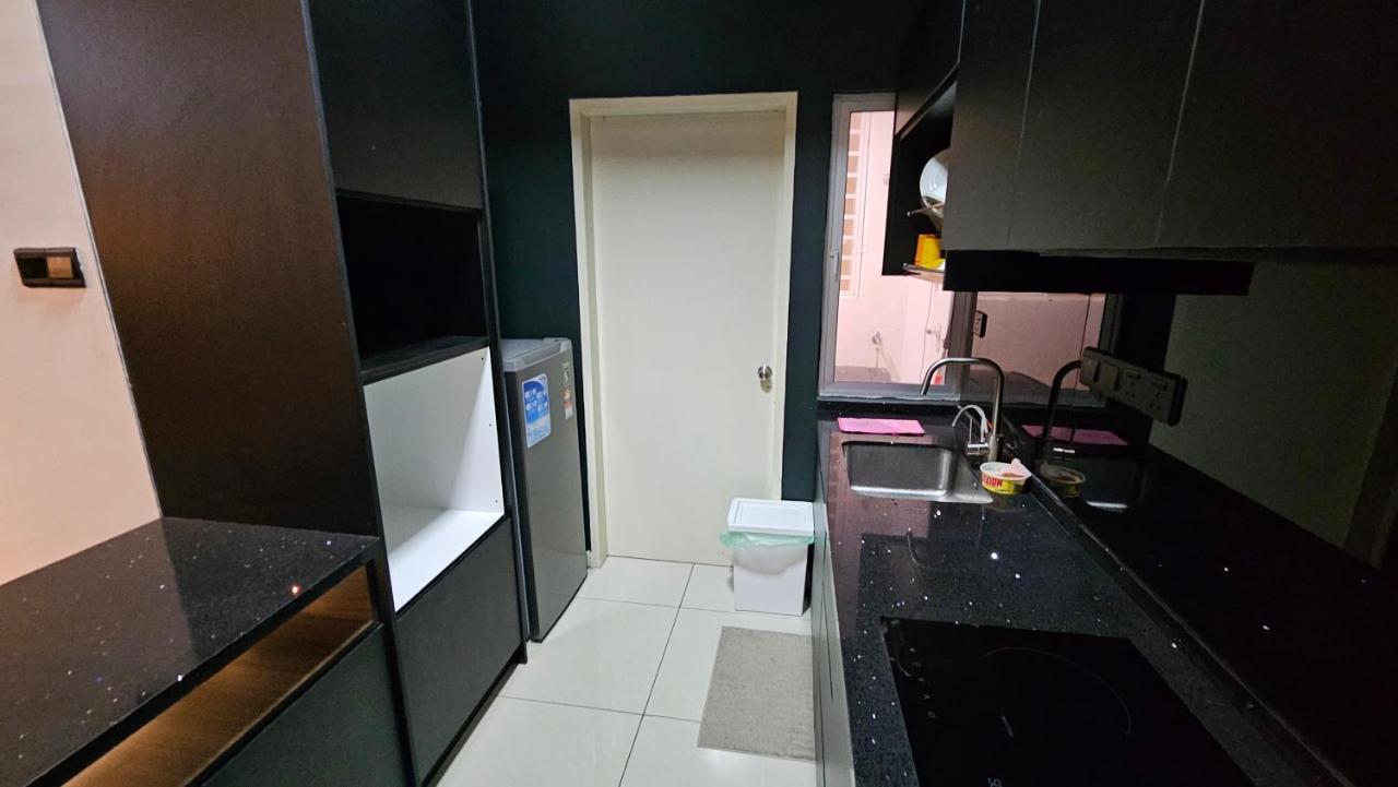 Apartment Serenestay Cozy @ Southville *